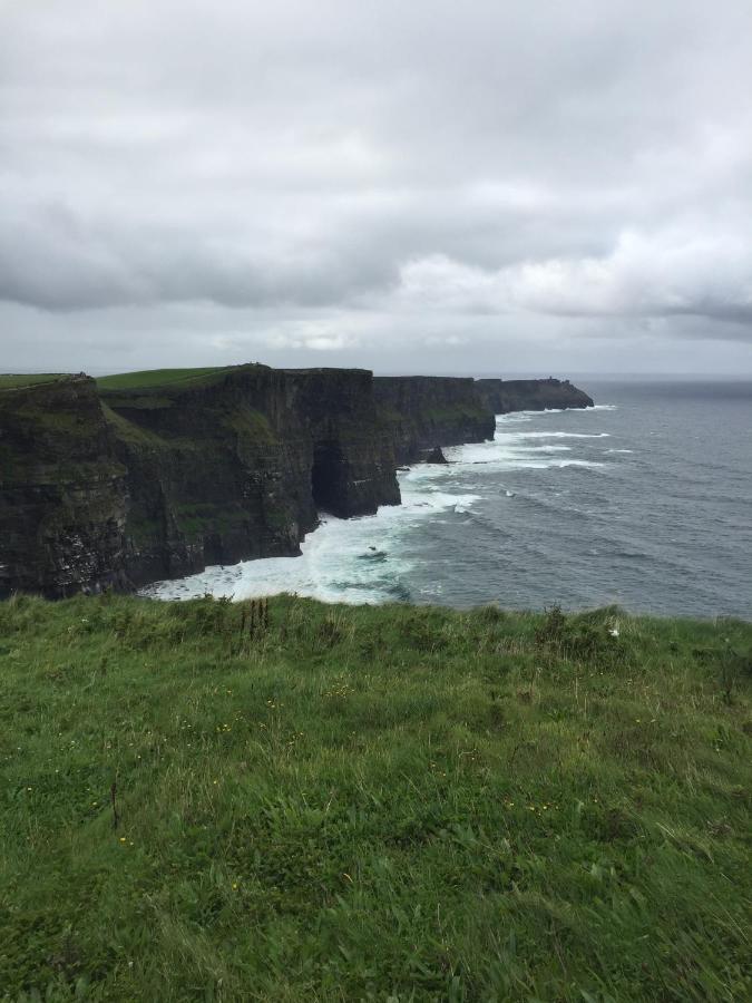 The View Bed & Breakfast Lahinch Eksteriør bilde