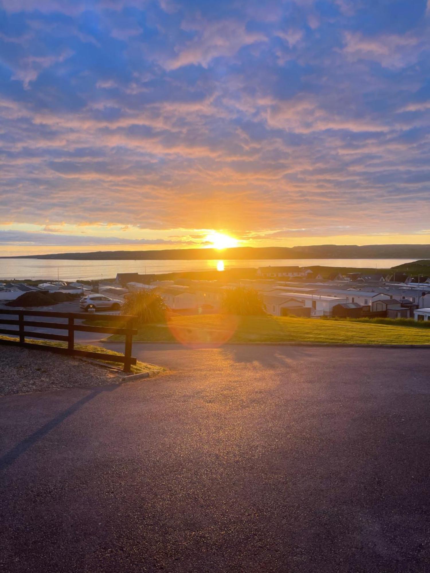 The View Bed & Breakfast Lahinch Eksteriør bilde